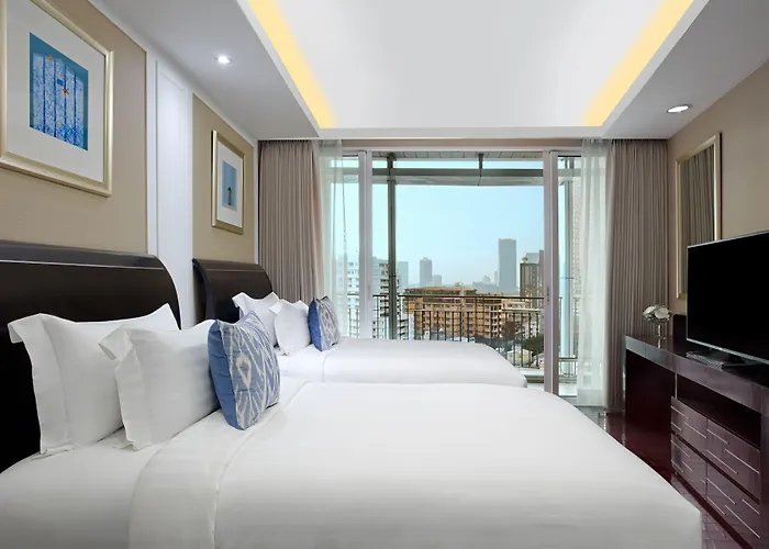 Dusit Ratchadamri,