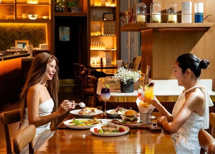 酒店 杜斯特套房酒店，拉查达姆里，曼谷