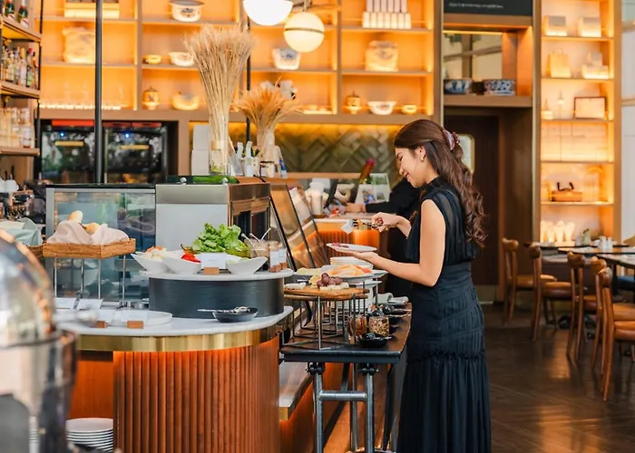 酒店 杜斯特套房酒店，拉查达姆里，曼谷 5*