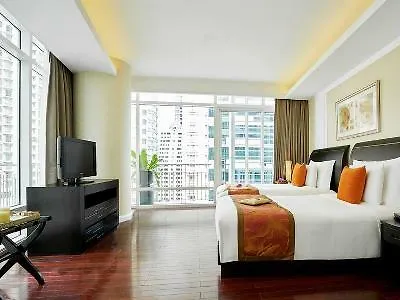 Dusit Ratchadamri, Hotel