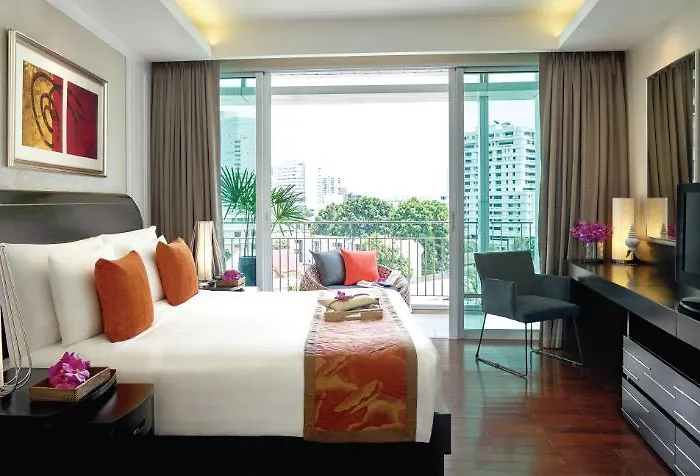 Dusit Ratchadamri, Hotel
