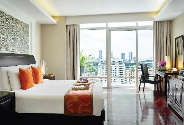 Dusit Ratchadamri,